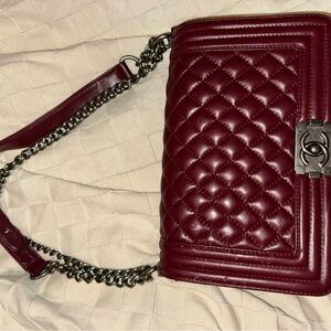 Burgundy quilted Shoulder Bag